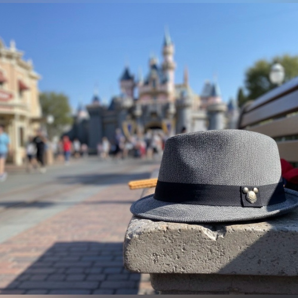 Disney Adult 59CM size Mickey Mouse Hat casual hat